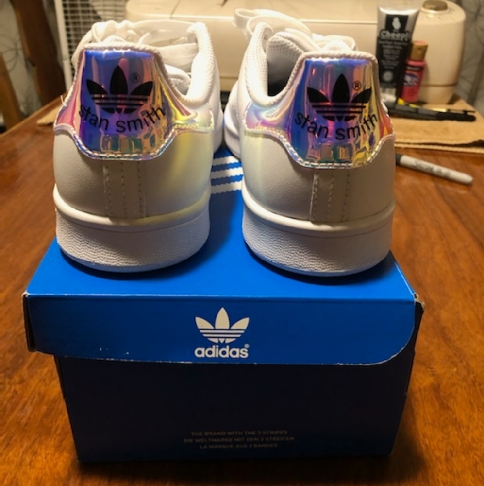 Wmns Adidas Stan Smith Sz 5